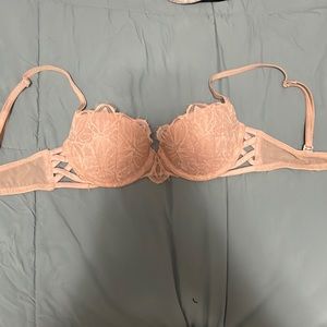 Victoria’s Secret Date Push-up